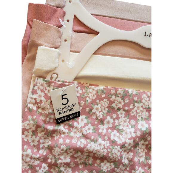 Laura Ashley NWT‎ No Show Super Soft Panties Briefs M - Picture 2 of 7